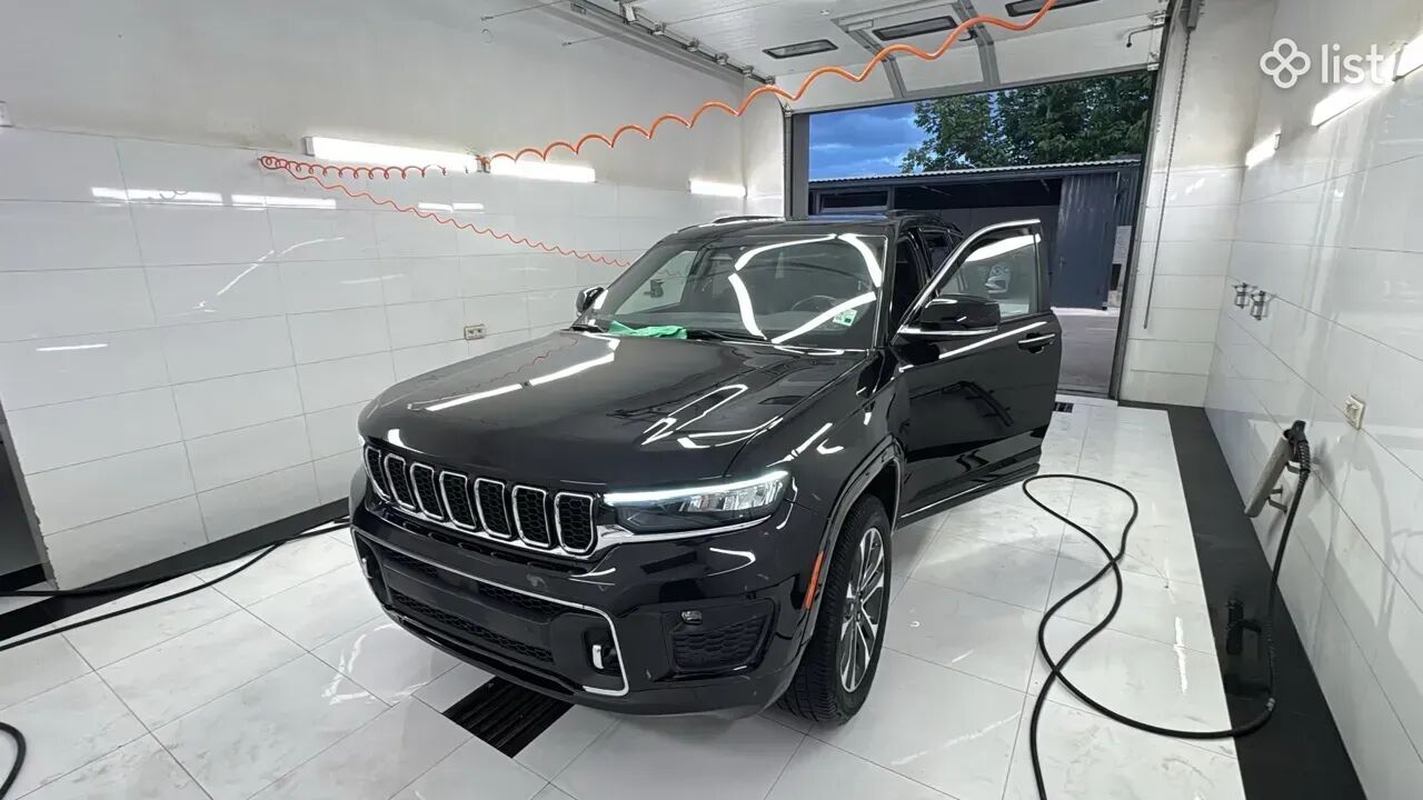 2022 Jeep Grand Cherokee, 3.6L, all wheel drive