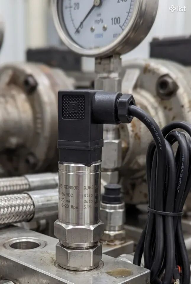 Industrial pressure sensor XDB305, արտադրական ճնշաչափ, датчик давления