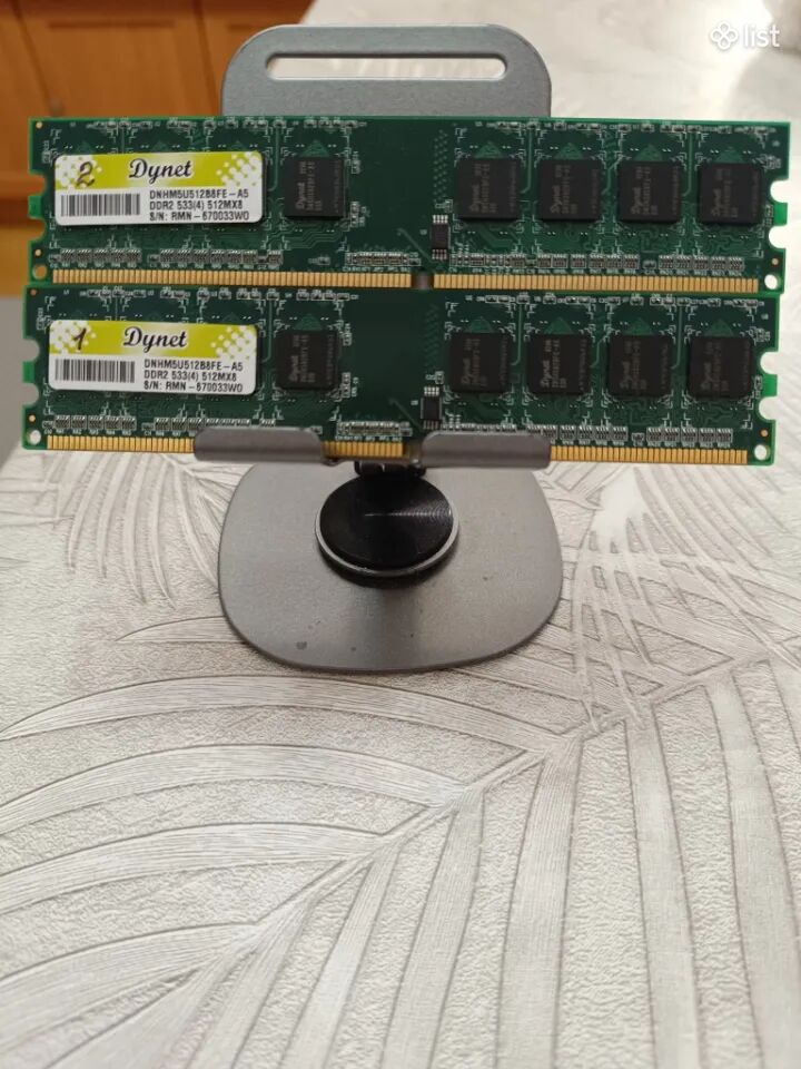 DDR 2 Модуль оперативной памяти Dynet. DDR 2 RAM մոդուլ Dynet