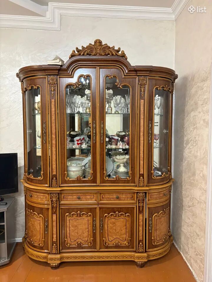 Հյուրասենյակի կահույք Փայտե