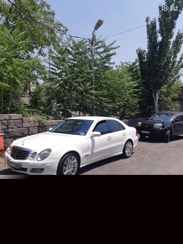 Mercedes-Benz E-Class, 3.2 л., 2003 г., газ, белый