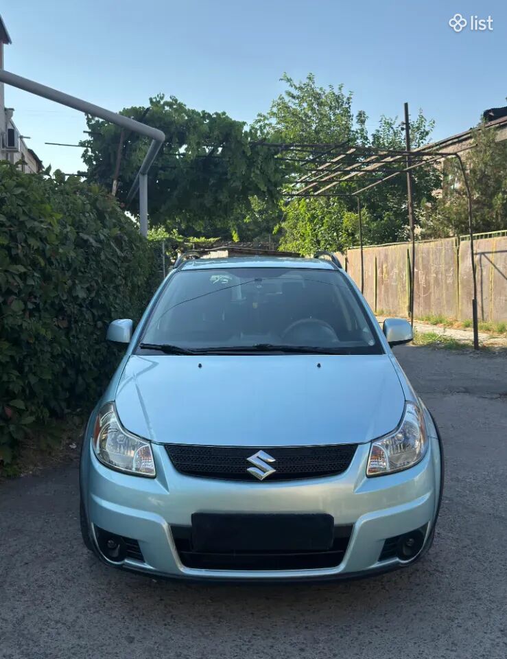 2008 Suzuki SX4 hatchback, 2.0L, all wheel drive, gas