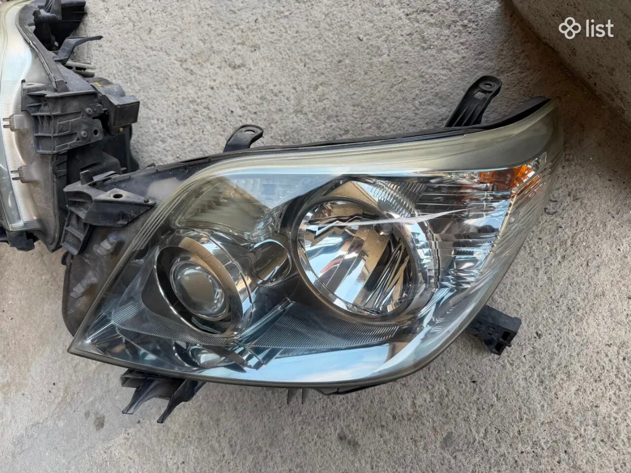 Toyota prado 150 օրիգինալ ադապտիվ ֆառեր