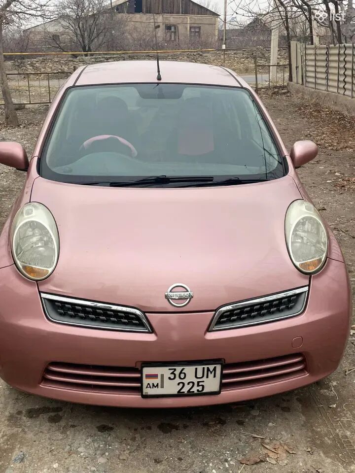 Nissan March հետչբեք, 1.2 լ, 2010 թ.