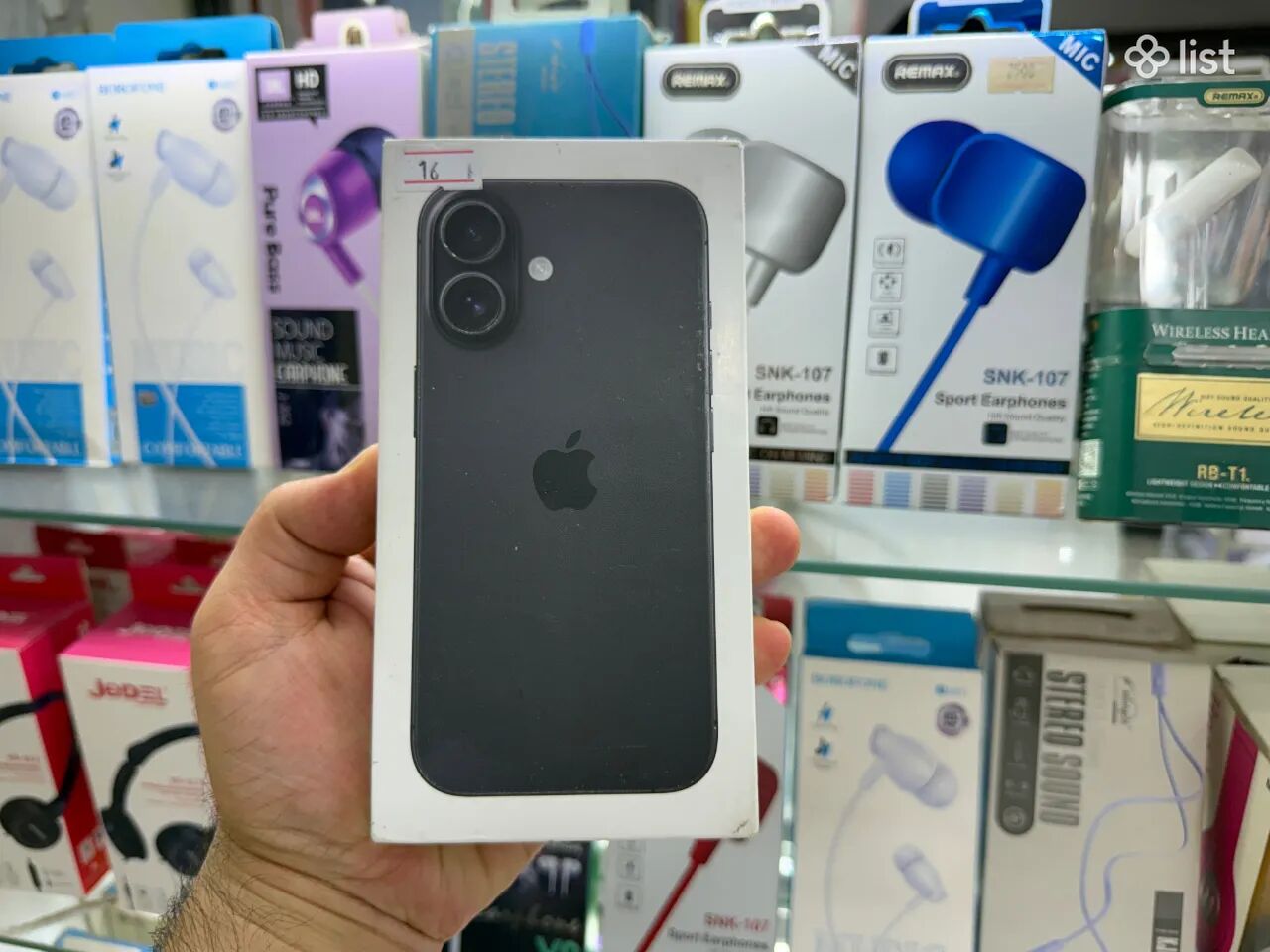 Apple iPhone 16, 128 GB, սև