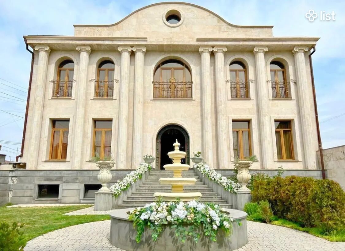 Երկու հարկանի քարե տուն Նոր Արեշի 7-րդ փողոցում Էրեբունիում, 500 քմ, 500 քմ հողի վրա, 3+ սանհանգույց