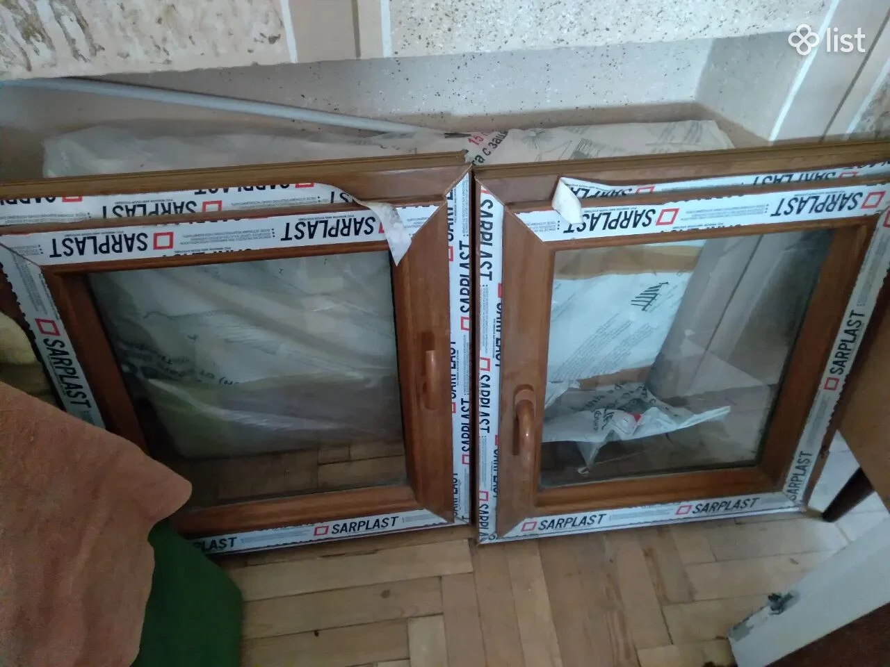 Եվրոպատուհաններ 2 հատ;