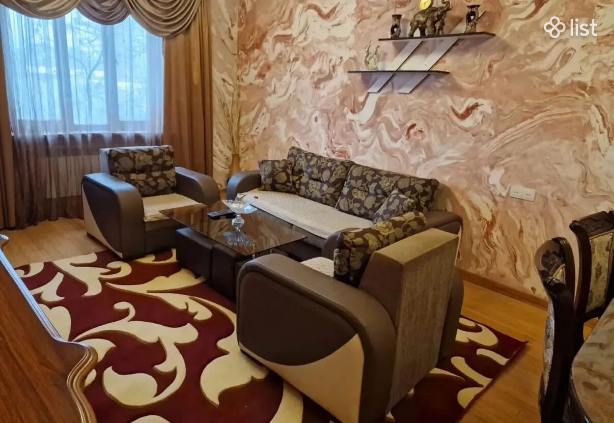 4 room apartment in a new building on Argishti Street in the center, 110 sq.m., high ceilings