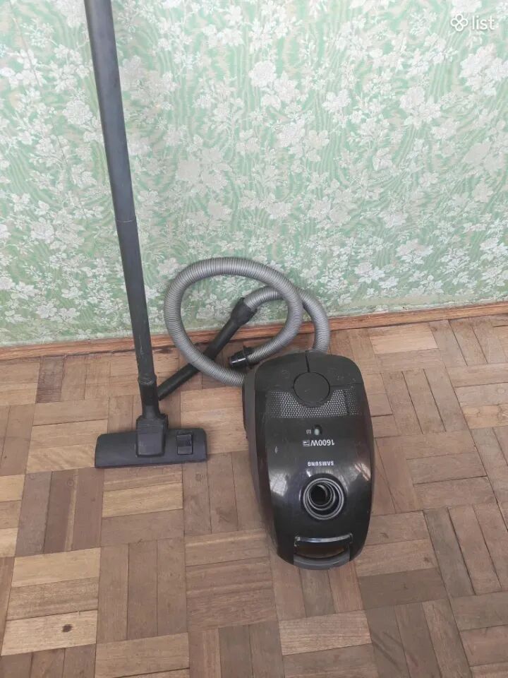 Samsung vacuum cleaner in normal condition
