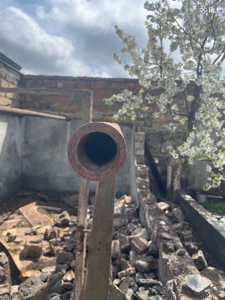 Մետաղյա խողովակ բուռավոյ