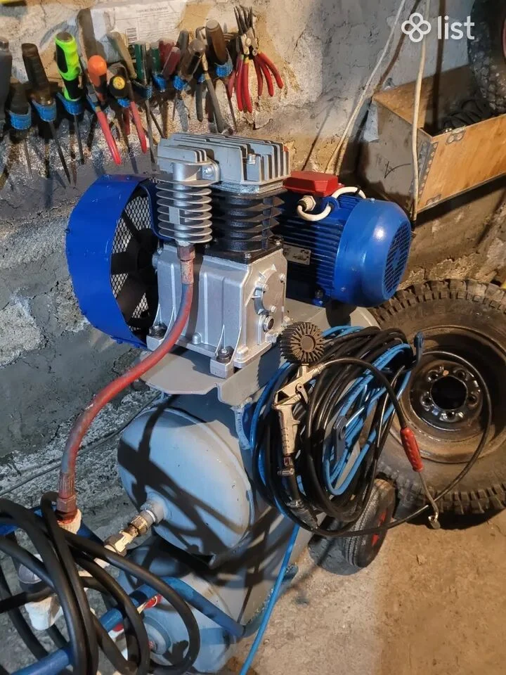 Կոմպրեսատր եռաֆազ սամաձելնի